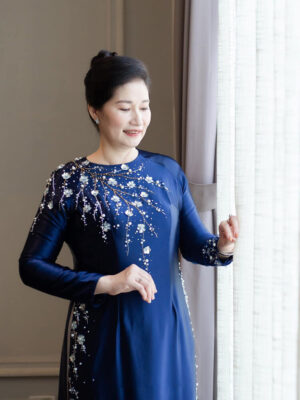 Áo dài Bà Sui Hai Da Xanh Kết Hoa Rơi Vai Tà BS58