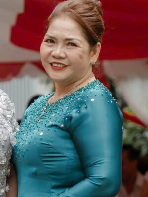 Áo dài Bà Sui Tô Châu Xanh Cổ Vịt Cổ Tròn Đính Kết Ngực BS60