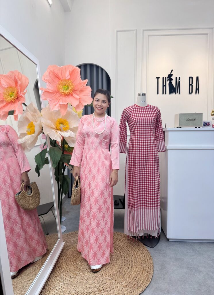 Áo Dài Thím Ba