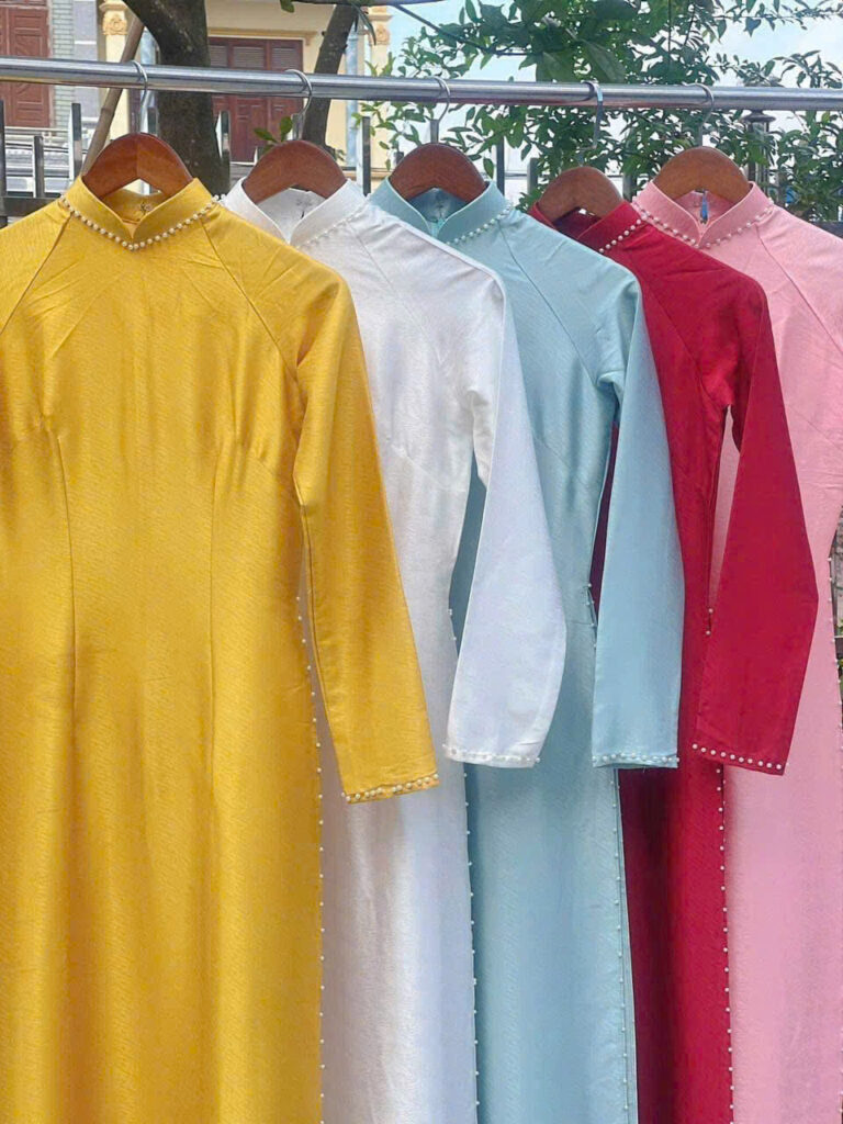 Áo Dài Thím Ba