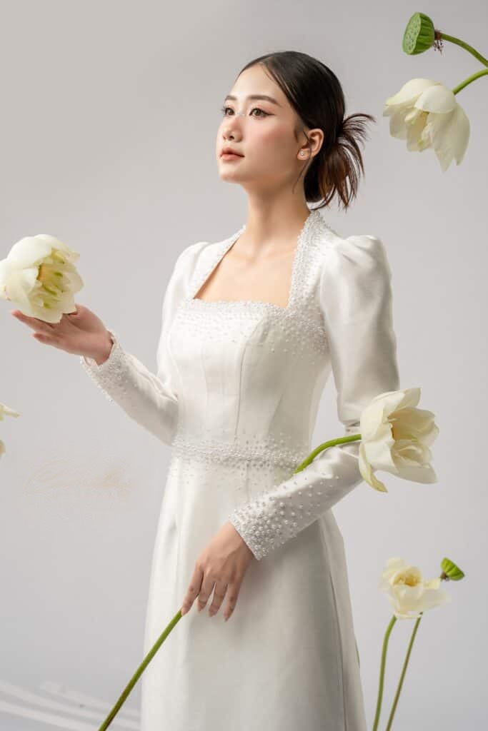 Áo Dài Cưới Trắng Cách Tân