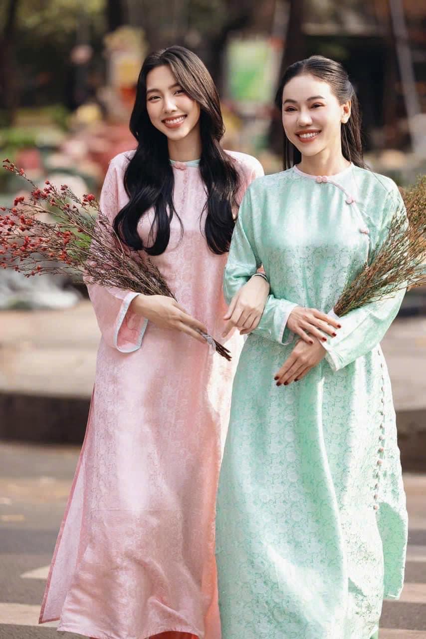 Áo dài lụa tơ tằm chuẩn may đo